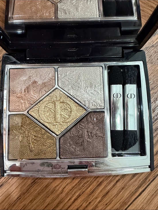 Dior Other - Dior Limited Edition Eyeshadow Palette 549 Golden Snow